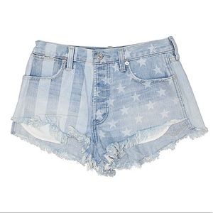 Abercrombie & Fitch High Rise Patriotic shorts